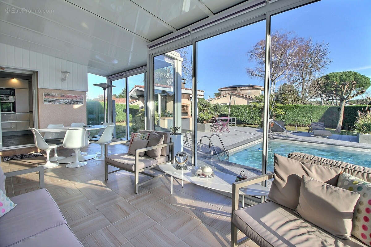 Maison à GUJAN-MESTRAS