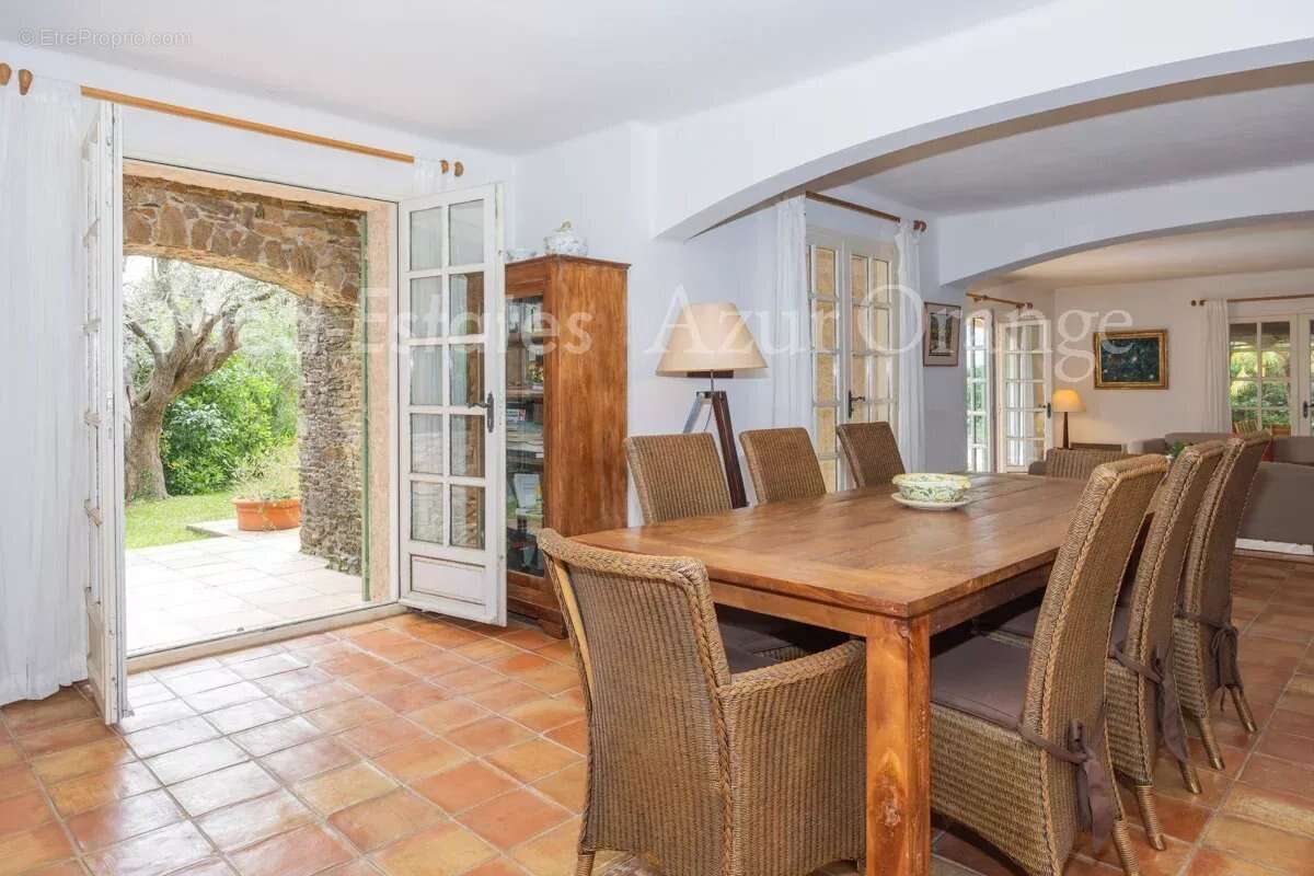 Maison à GRIMAUD
