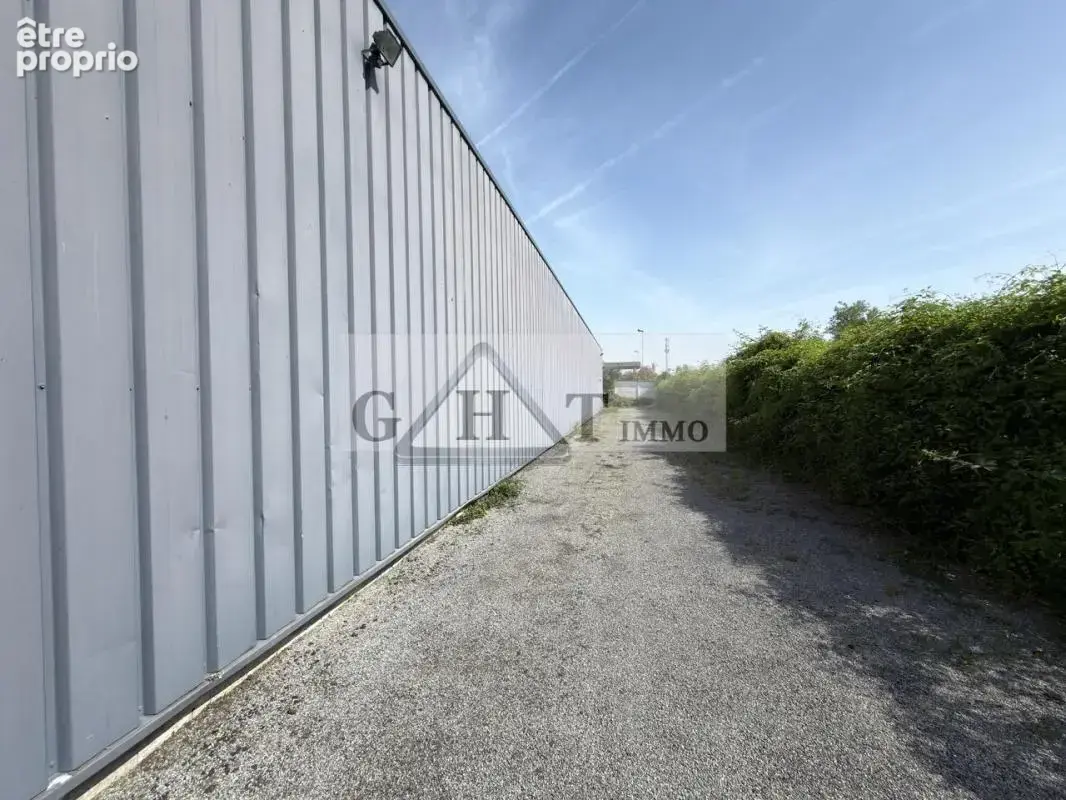 Entrepot 869m2 a vendre le plessis pâté - photo 6