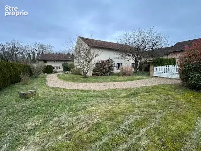 Ensemble immobilier avec maison, studio indépendant et grand atelier - photo 12
