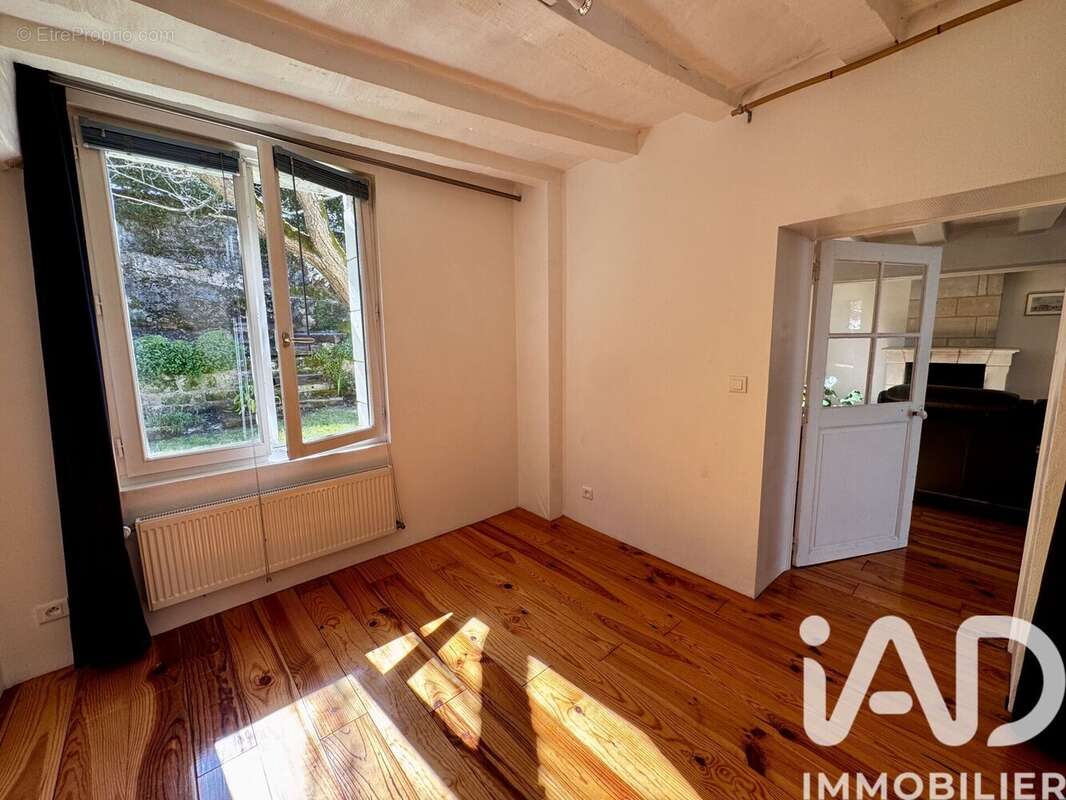 Photo 6 - Maison à SAINT-CLEMENT-DES-LEVEES