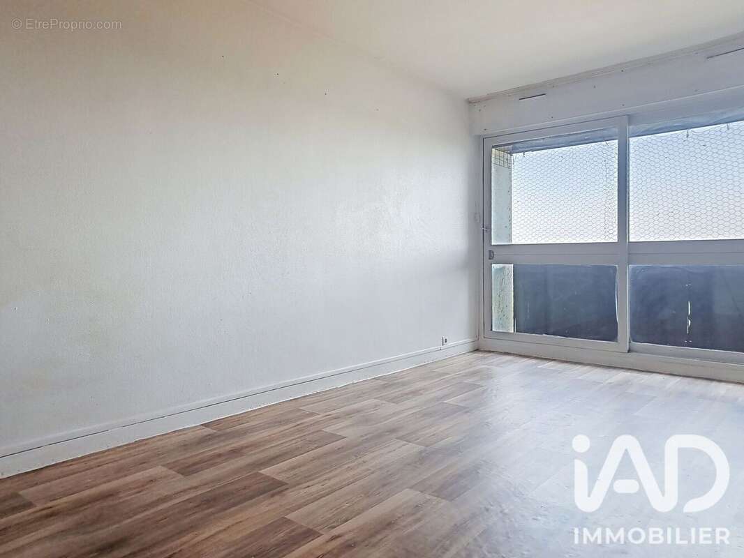 Appartement 43 m² à Grigny  - photo 6