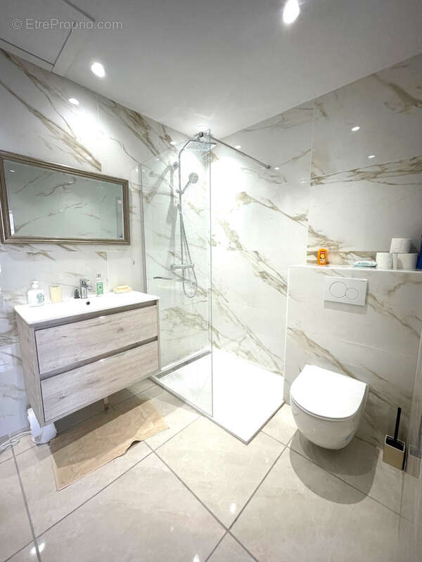 Maison à VILLENEUVE-DE-LA-RAHO