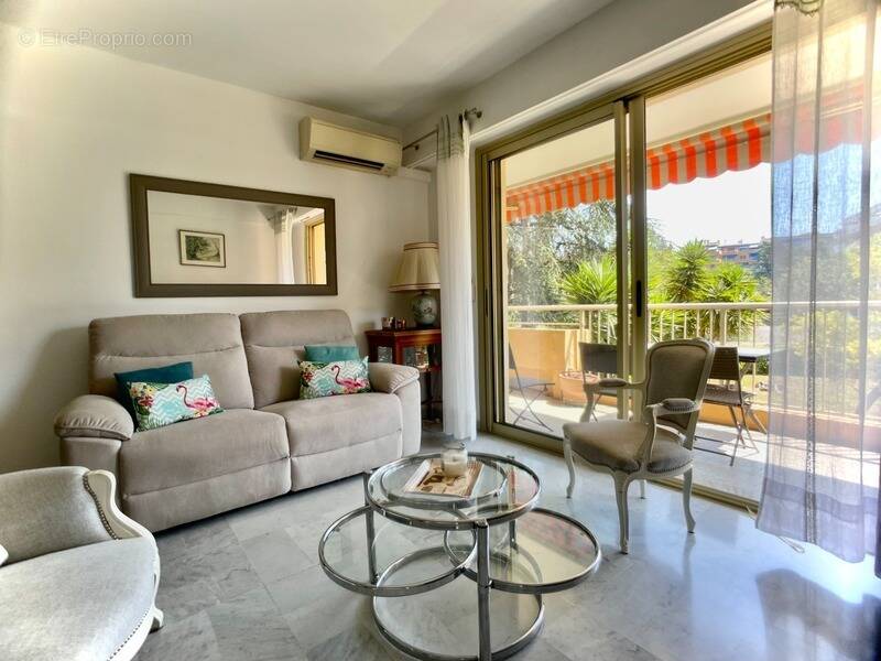 Appartement à CAGNES-SUR-MER