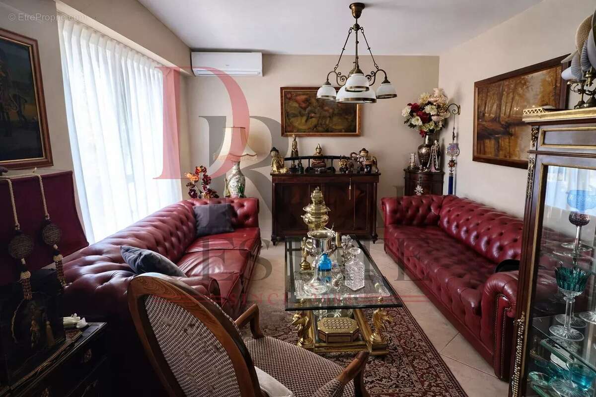 Appartement à LE CANNET