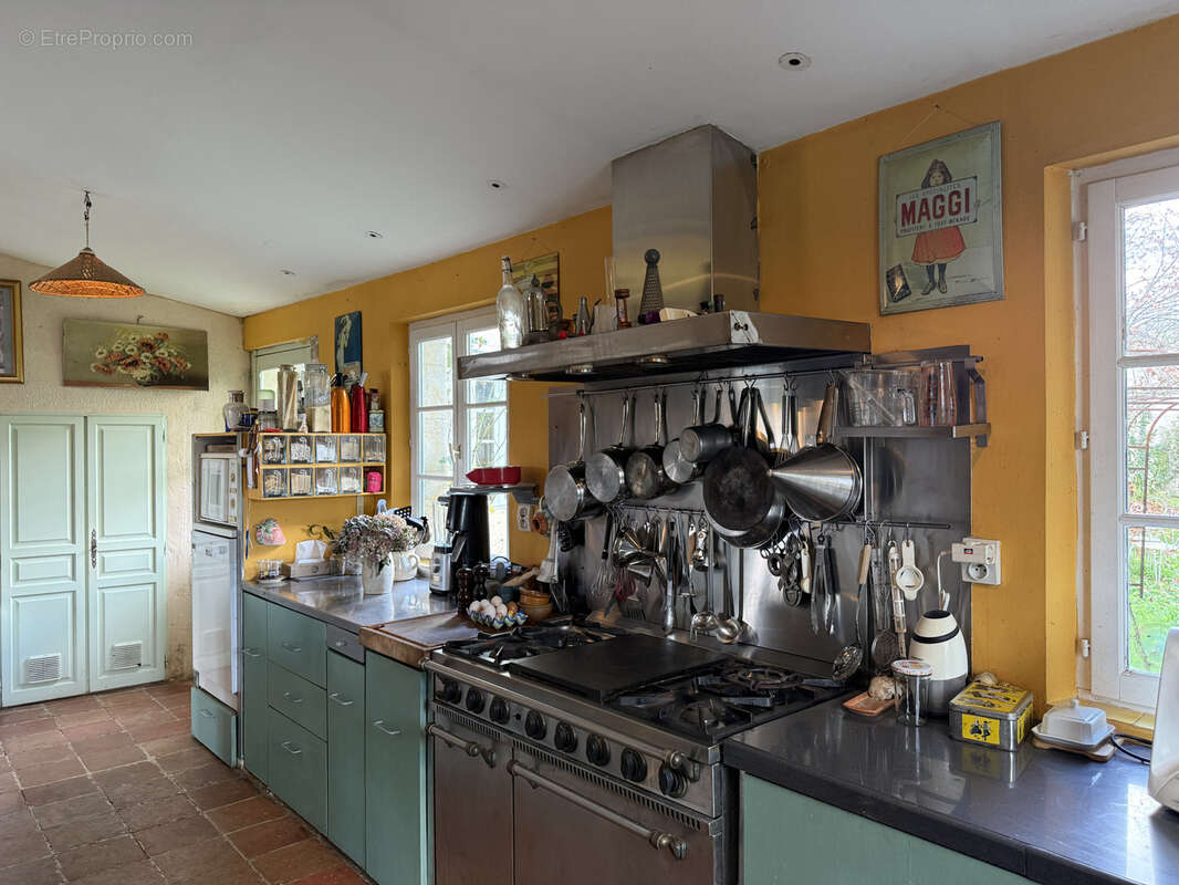 Maison à CASTELNAU-D'AUZAN