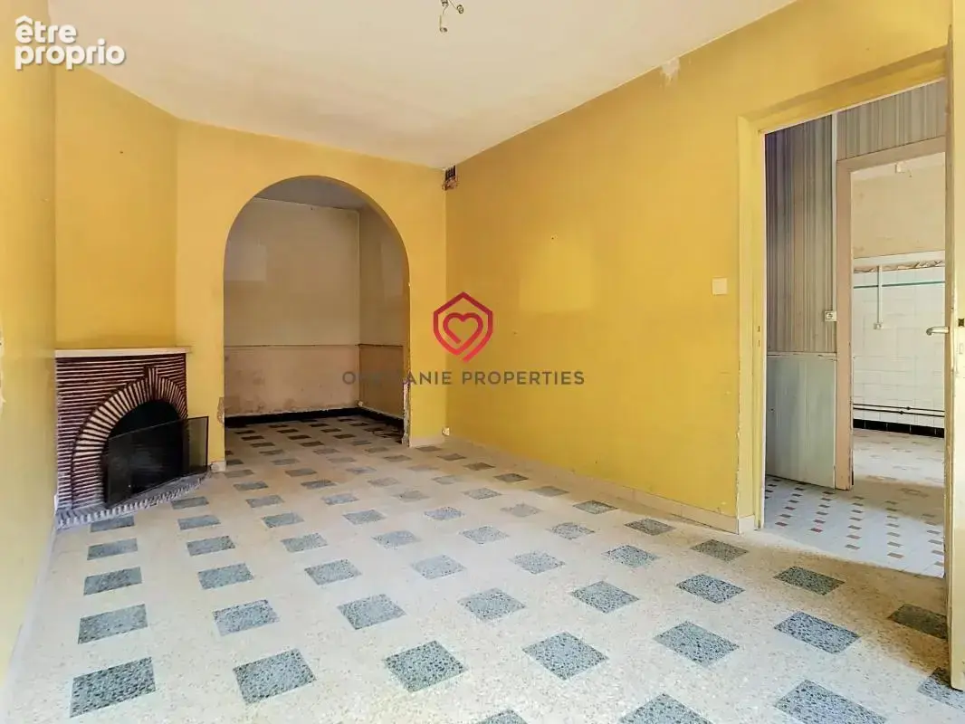 Maison de village avec jardin - Fort potentiel - photo 2