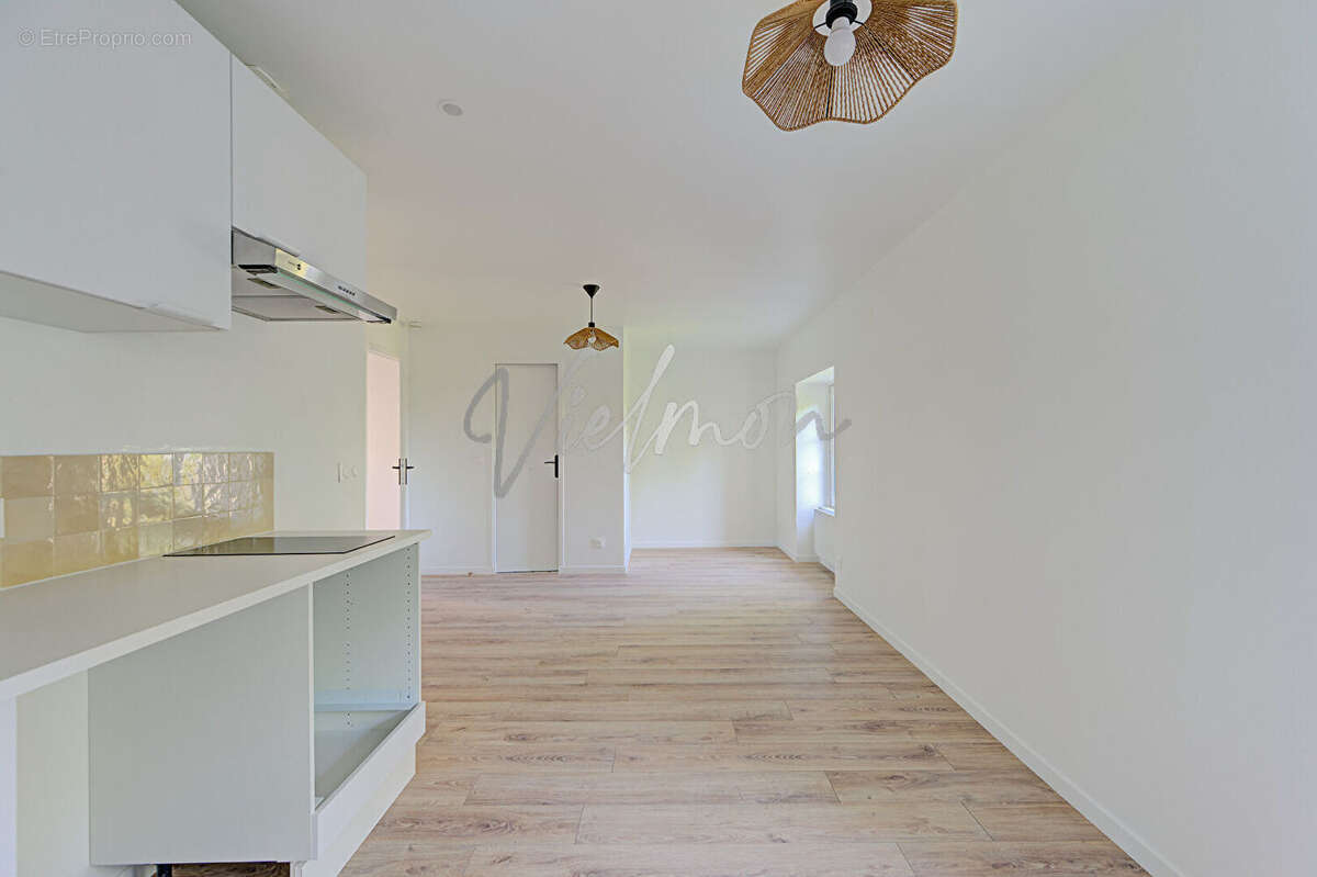 Appartement Saint Germain En Laye 2 pièce(s) 24.71 m2 - photo 7