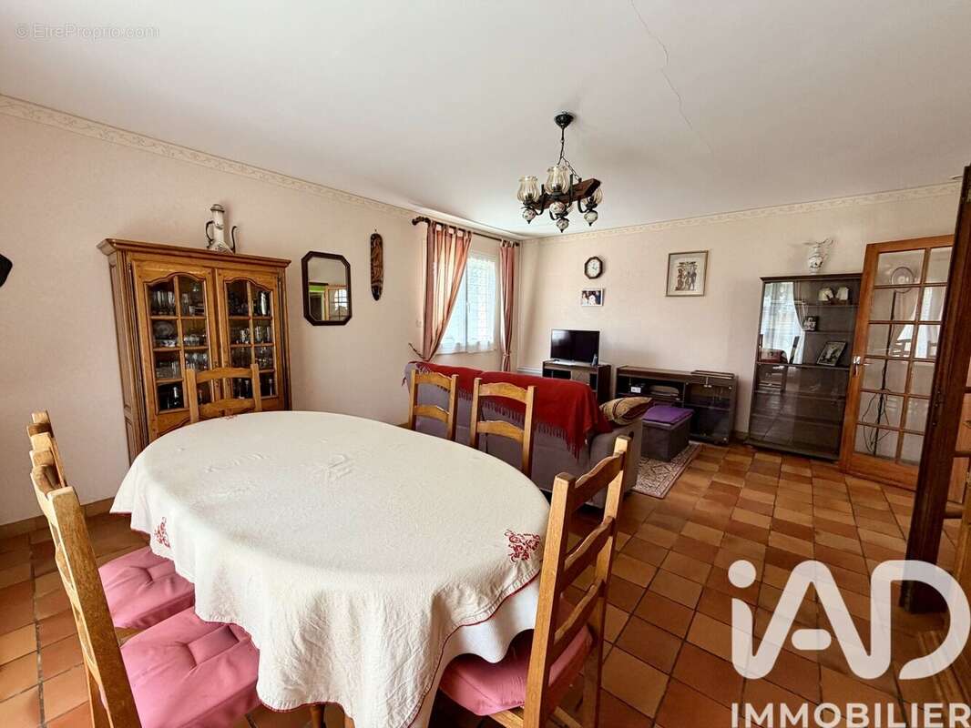 Photo 4 - Maison à BRIE