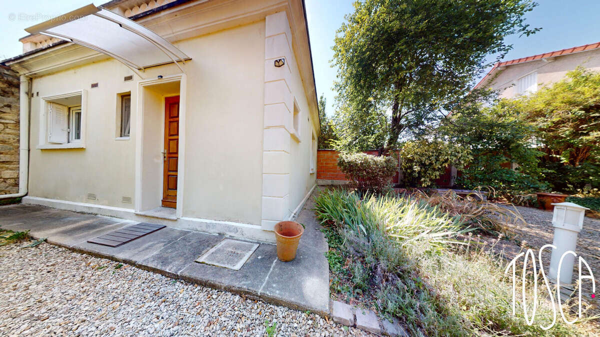 Exclusivite vitry-sur-seine - une maison dans un lieu hors du commun - photo 2
