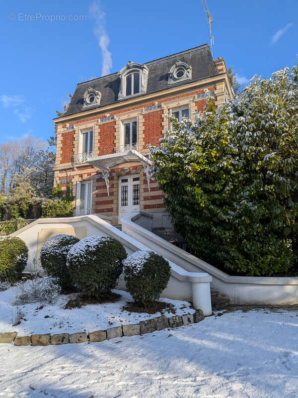 Maison à CHAUMONT-EN-VEXIN