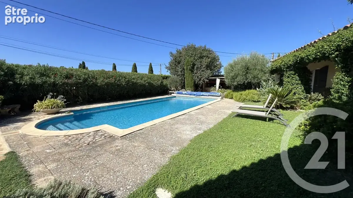 Maison 131 m² à Castillon-Du-Gard  - photo 2