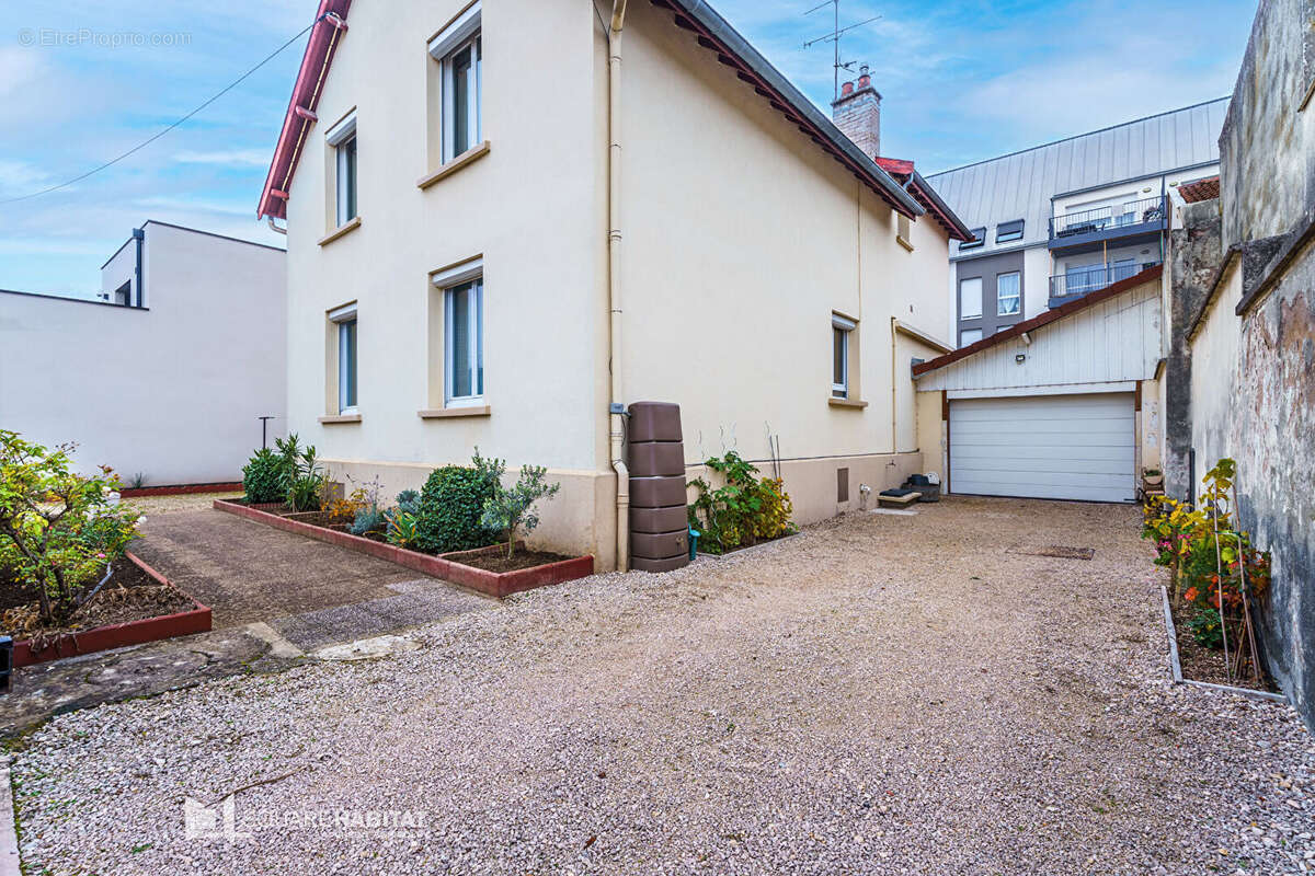 Appartement à DIJON
