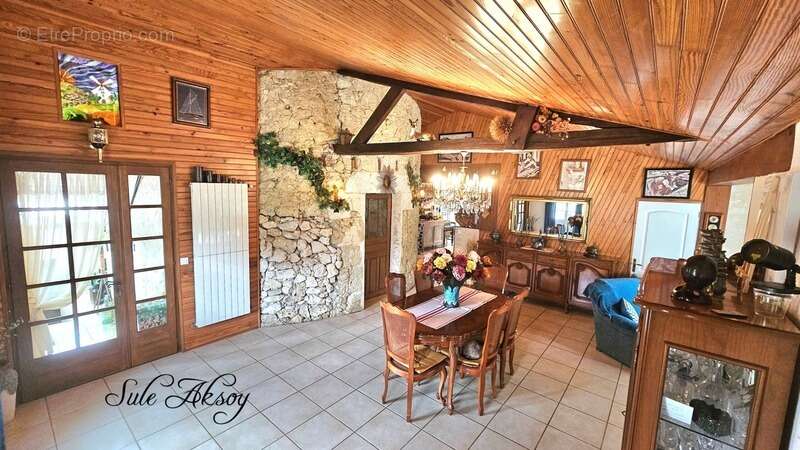 Propriété sur Domaine autour d'un moulin rénové dans le Gers - Gite et maison d'hotes COURRENSAN (32) - photo 12