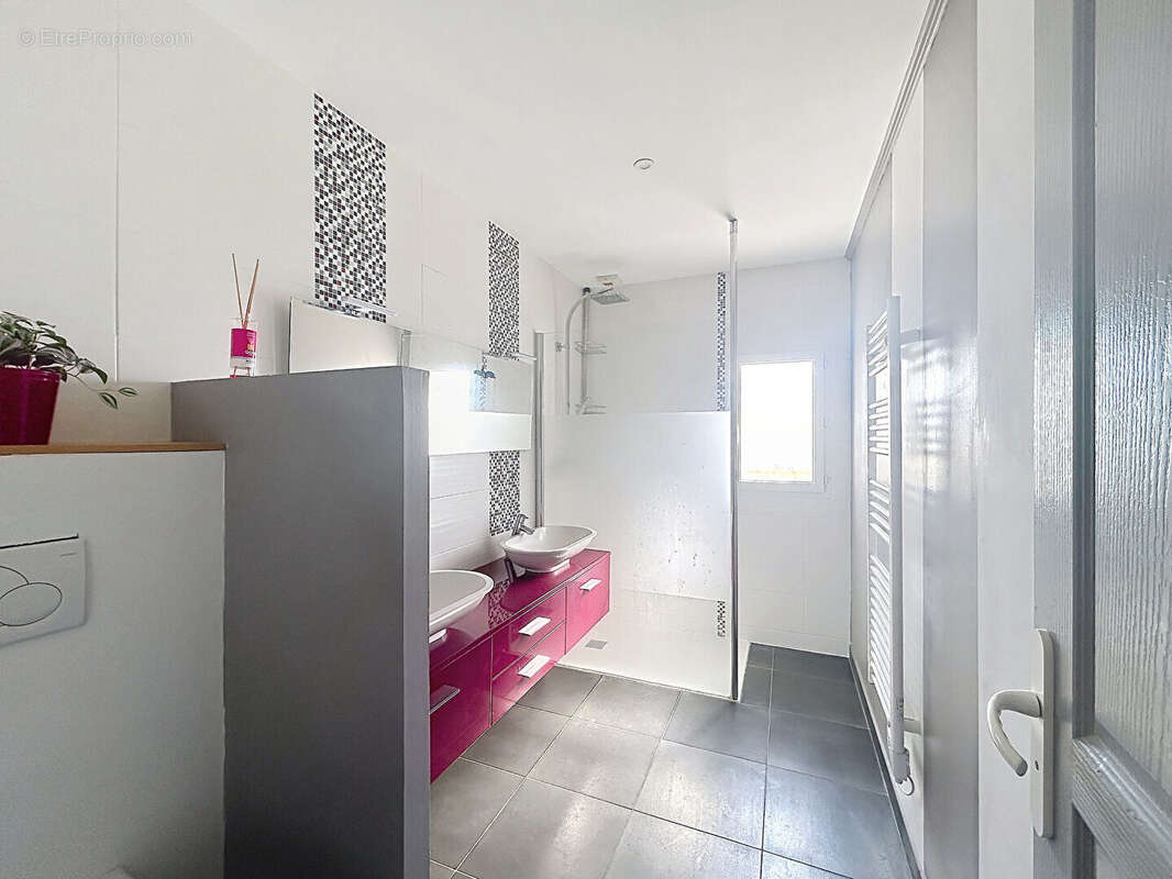 Maison à MARIGNY-LES-USAGES