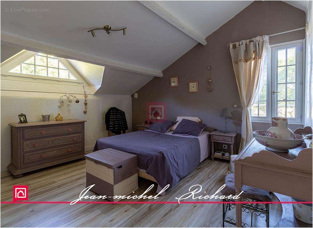 Maison Lassay Sur Croisne 8 pièce(s) 240 m2 - photo 10