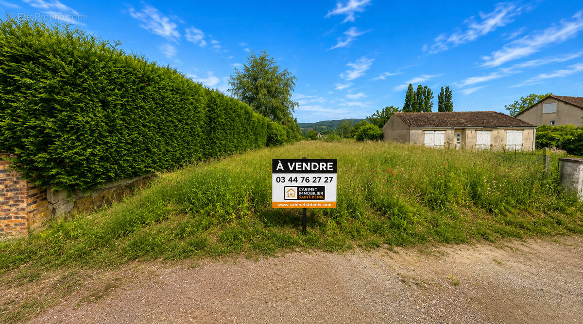 Terrain à VANDELICOURT