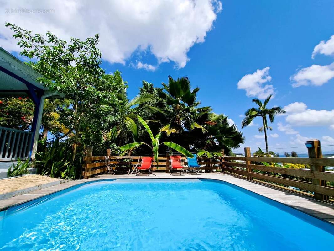 Maison à LES TROIS-ILETS