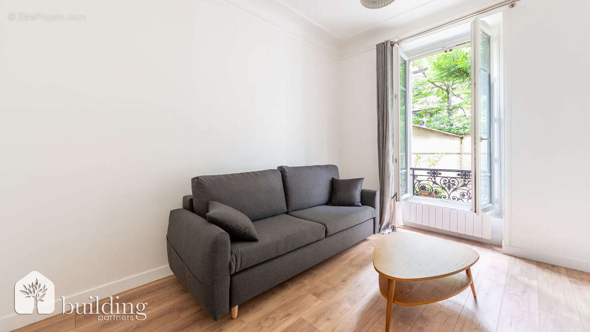 Appartement à NEUILLY-SUR-SEINE