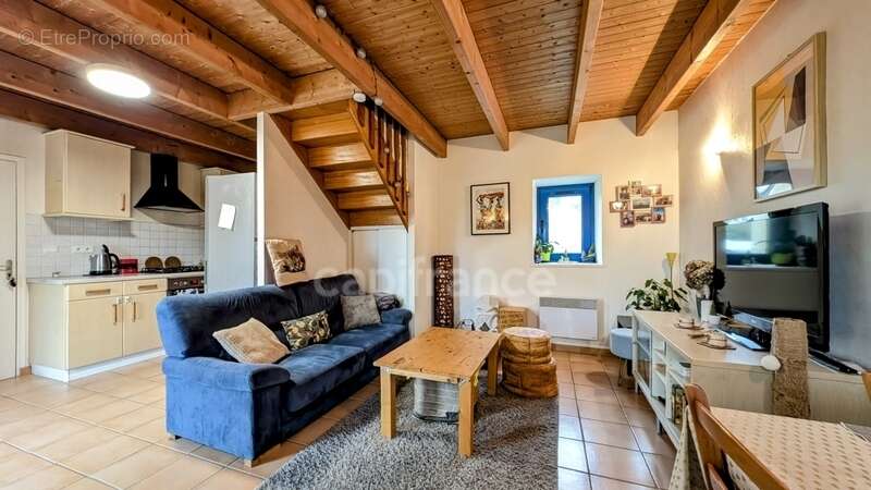 Maison à LOGONNA-DAOULAS