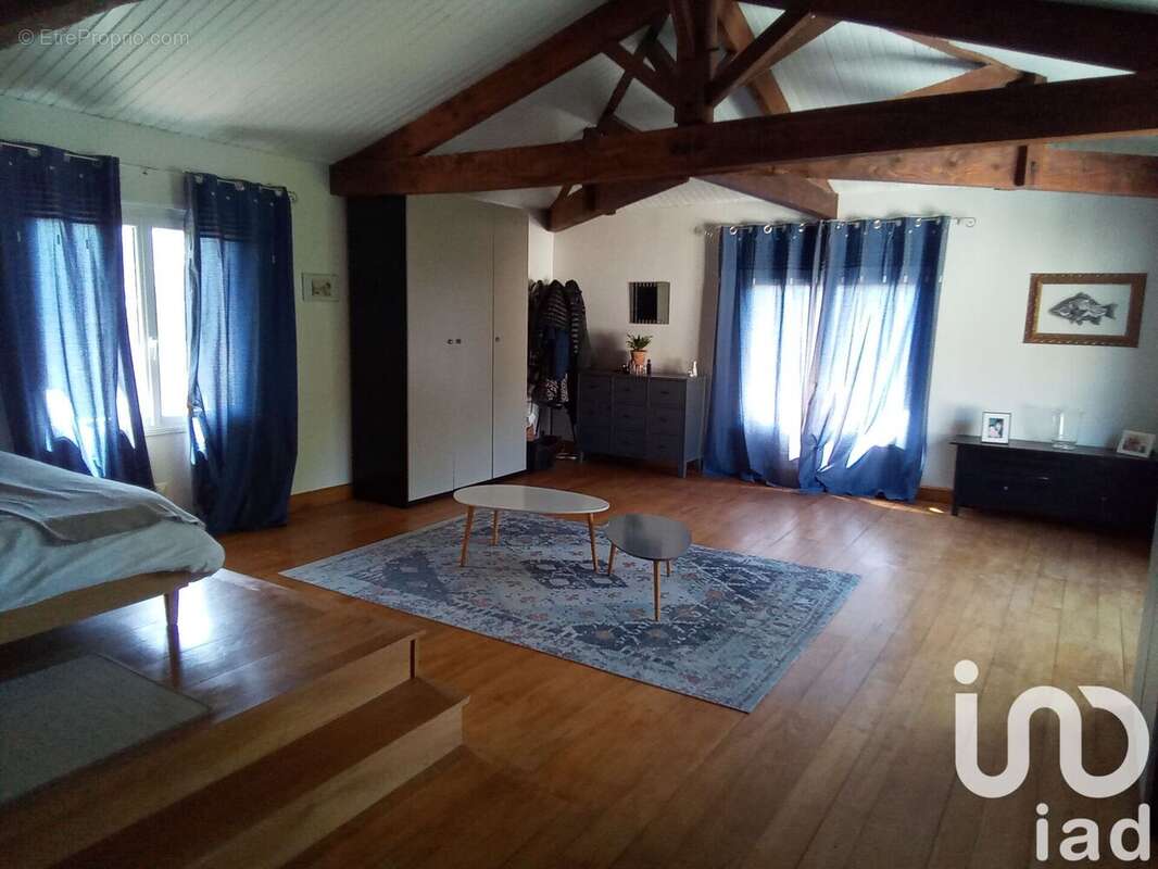 Photo 6 - Maison à CHALAIS