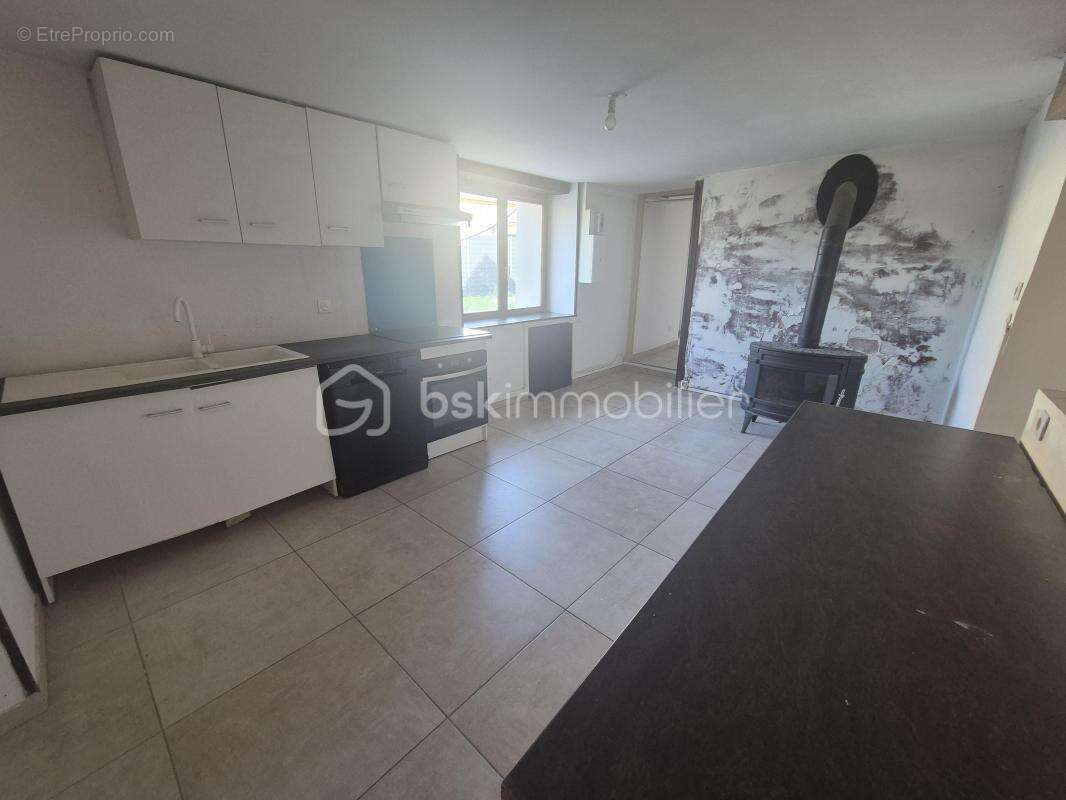 Maison à Venizy - photo 9