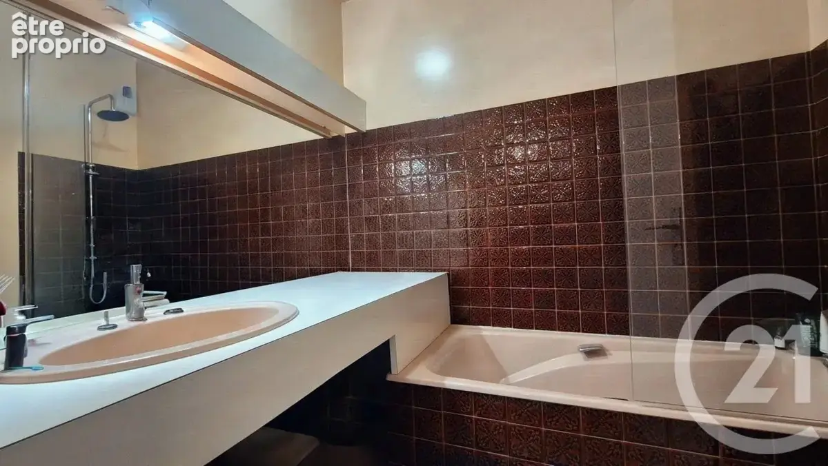 Appartement 3 pièces 75 m² à vendre à Limoges (87000) - photo 11