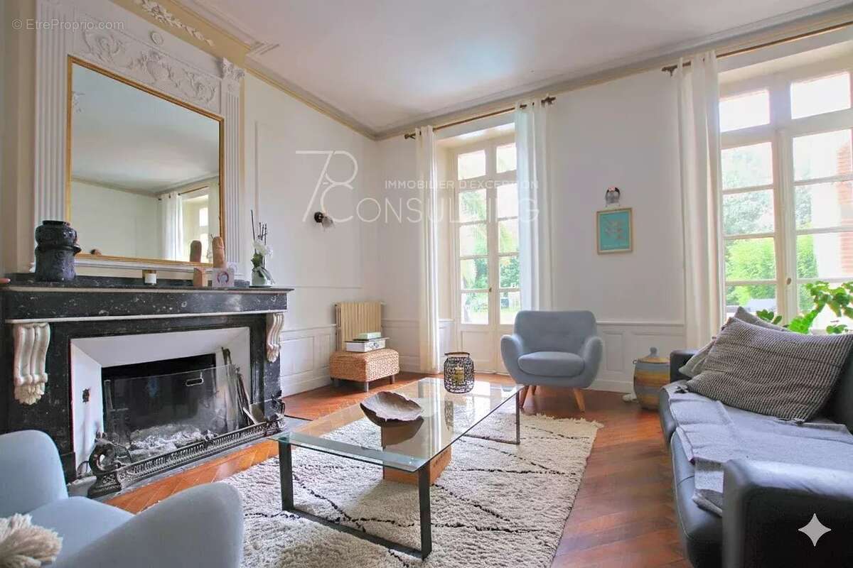 Maison à VILLEFRANCHE-DE-LAURAGAIS