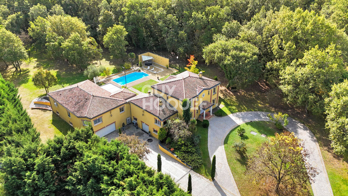 Maison à CASTELNAU-D'ESTRETEFONDS