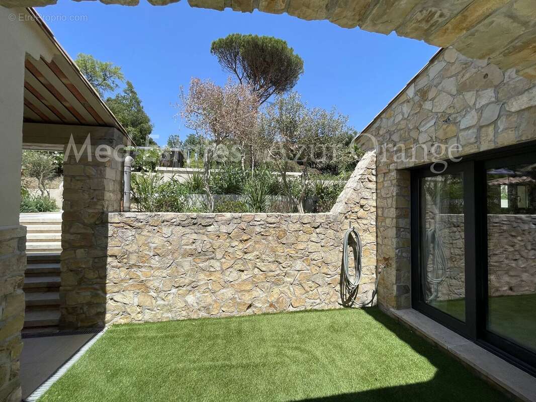 Maison à GRIMAUD
