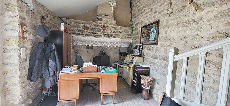 Maison à GINOUILLAC