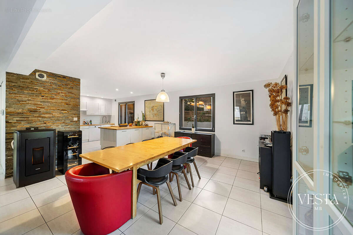 Maison à FONTAINE-LES-DIJON