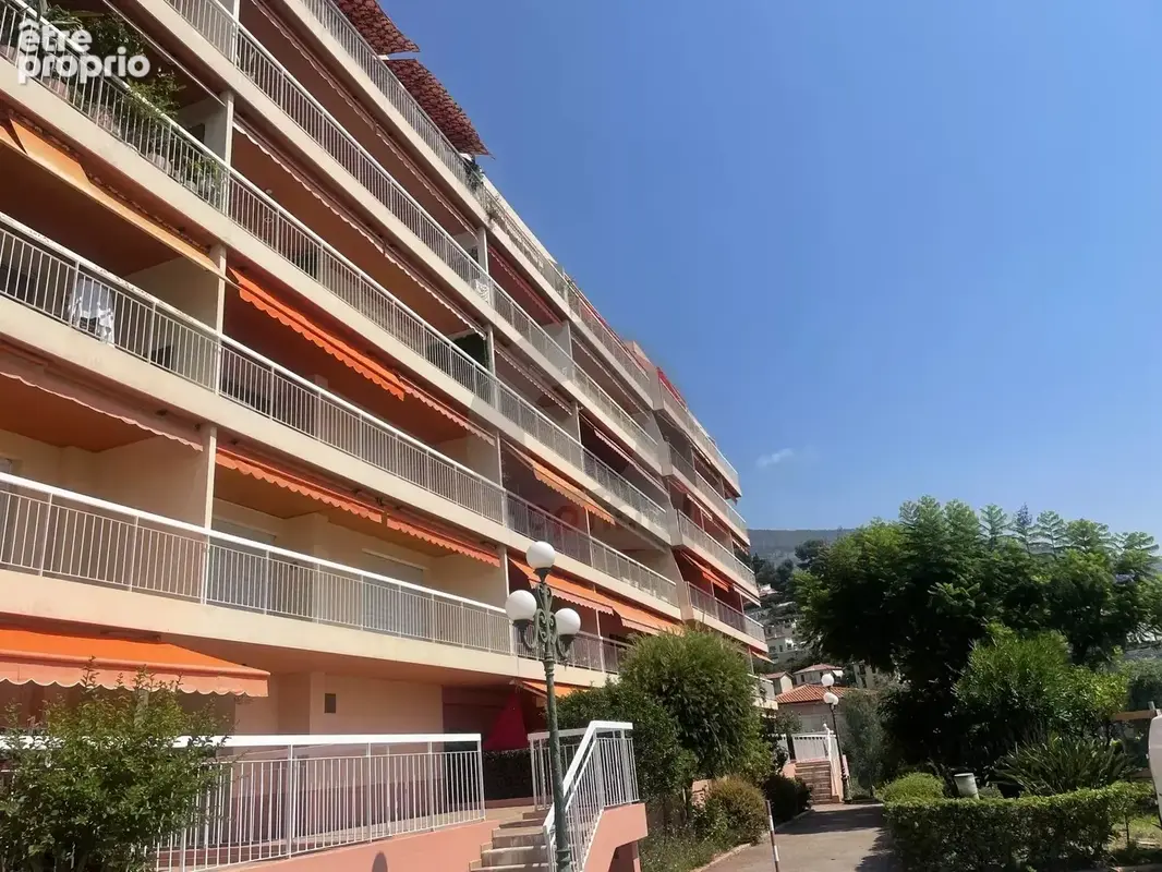Grand 2 pieces quartier terres chaudes - photo 16