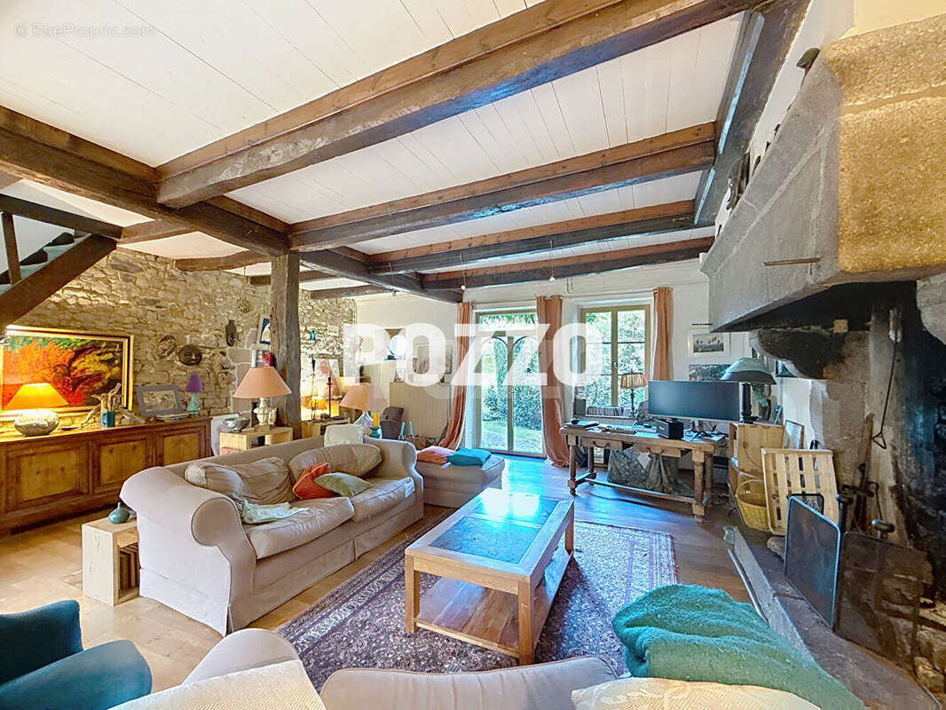Maison SAINT PIERRE LANGERS  8 pièce(s) 210 m2 à 5 mn des plages et des commerces de ST PAIR SUR MER - photo 11