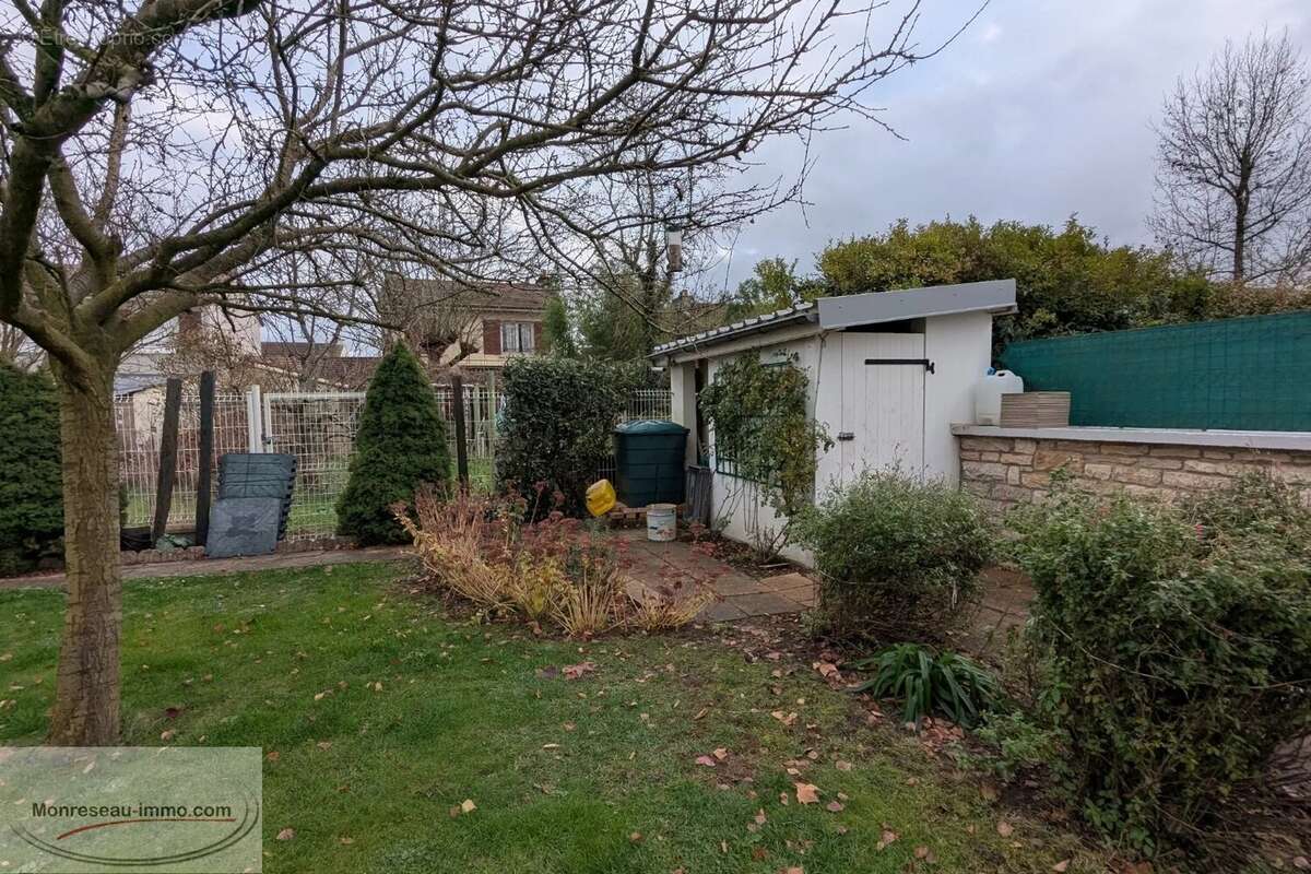 Maison à CHATENOY-LE-ROYAL