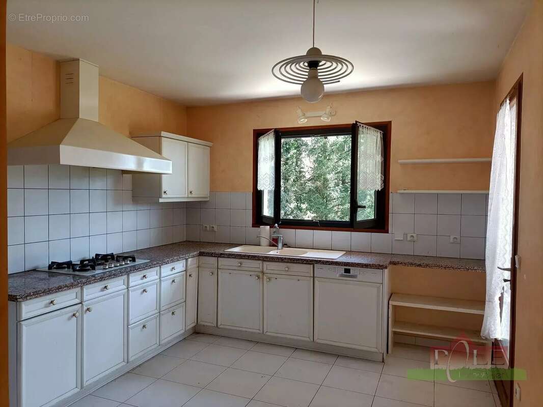 Maison à JARDIN