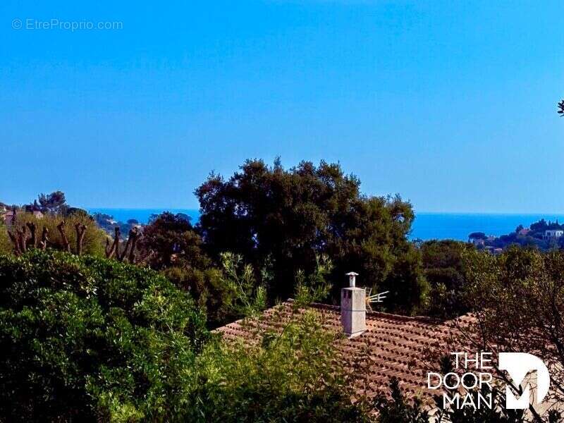 Maison à CAVALAIRE-SUR-MER