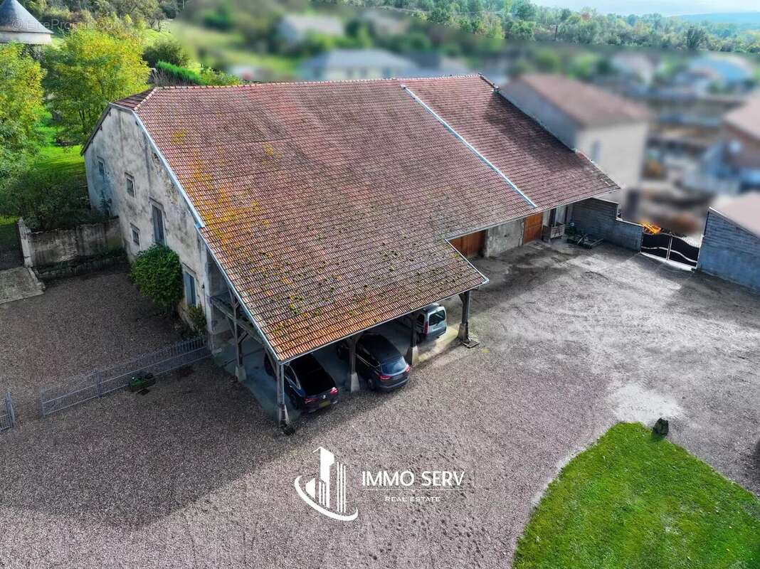 Maison à CHAMPEY-SUR-MOSELLE