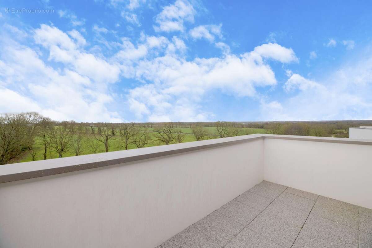Appartement à VERN-SUR-SEICHE