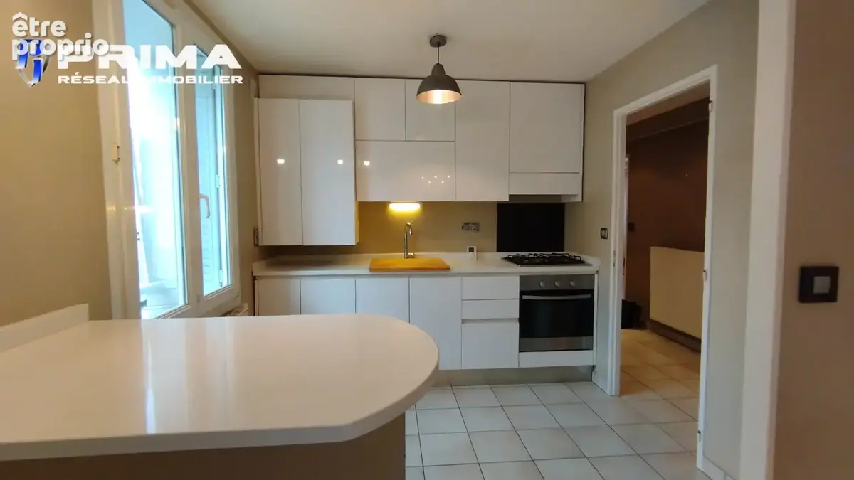 Grenoble (38000)   Bel appartement T3 traversant et lumineux de 68 m2 - photo 3