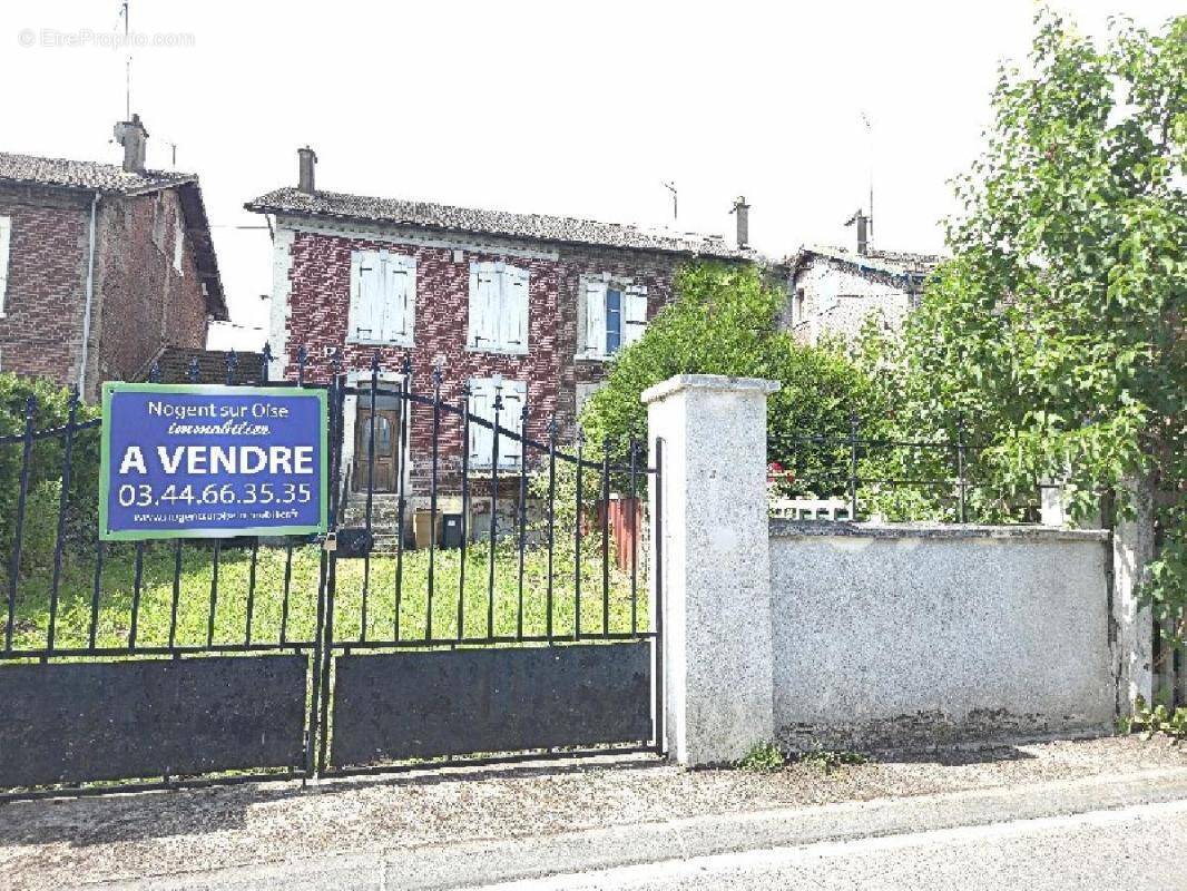 Maison à MONTATAIRE