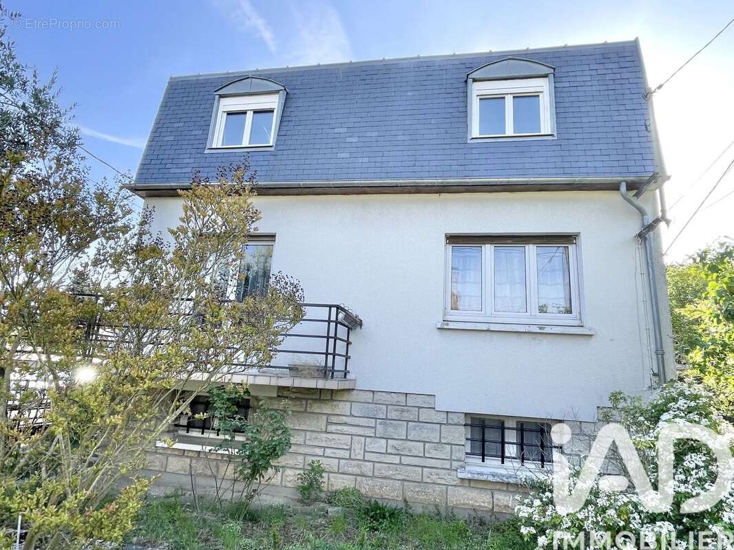 Photo 1 - Maison à MONTGERON