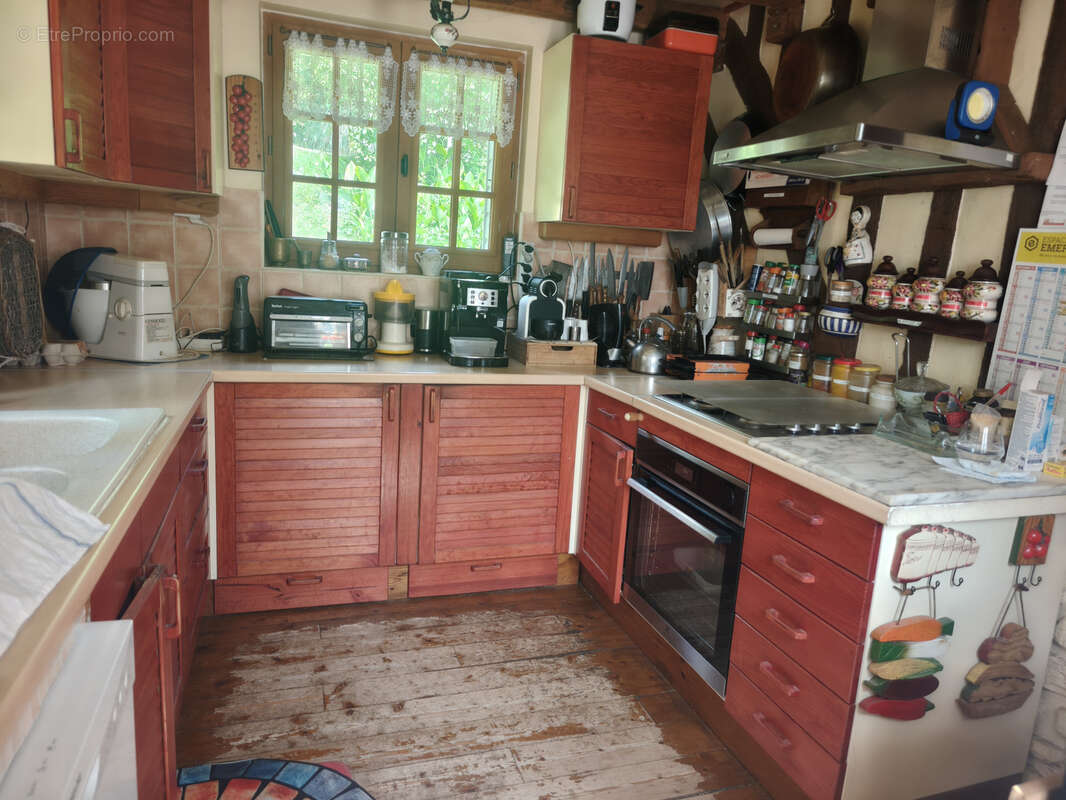 Maison à SAINT-PIERRE-SUR-DIVES