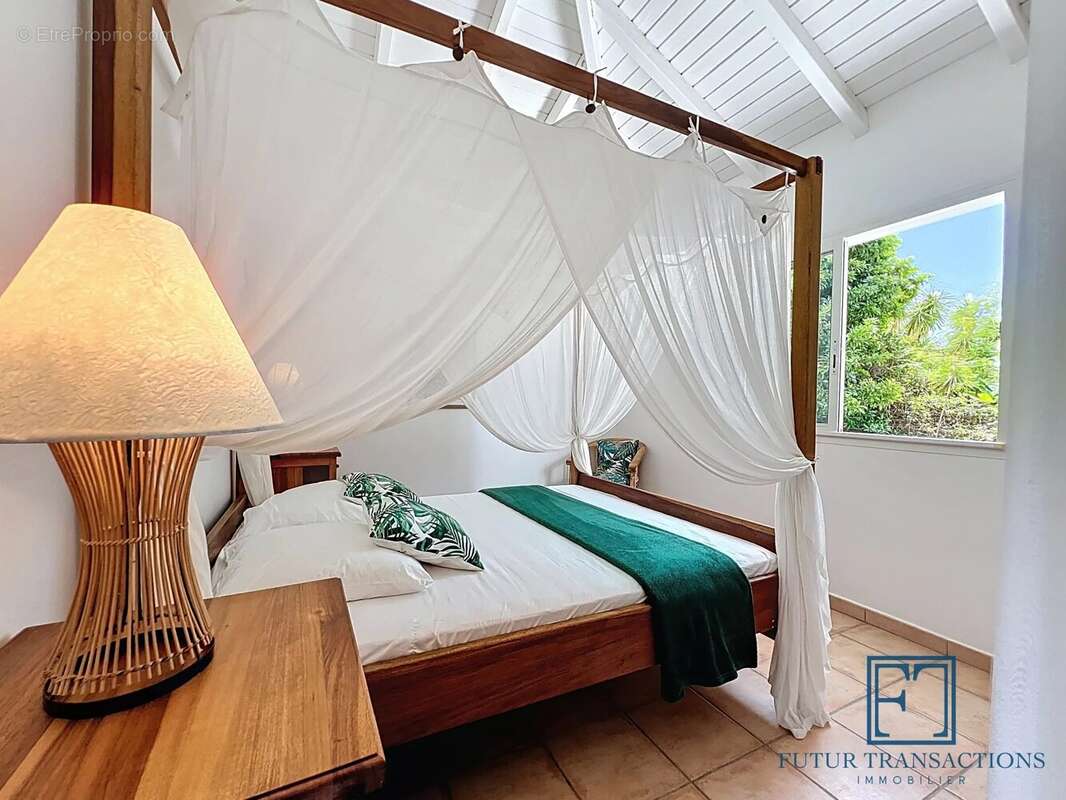 Maison à SAINTE-ANNE