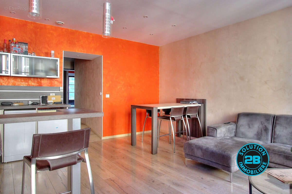 Appartement à AIX-LES-BAINS