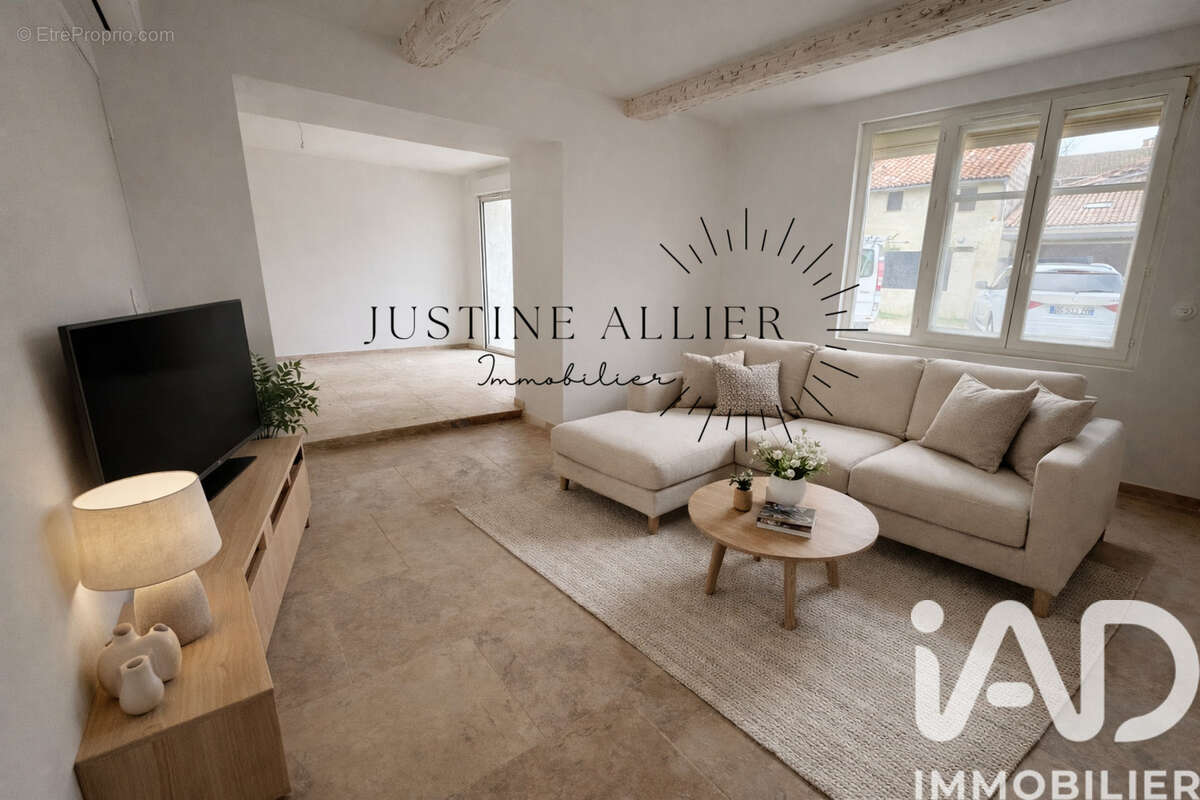 Photo 3 - Maison à MAILLANE