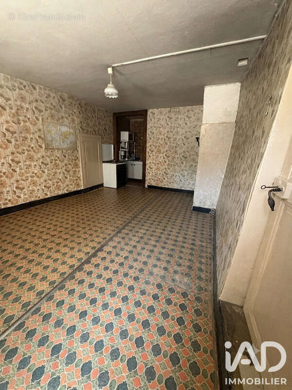 Maison 111 m² à Saint-Martin-De-La-Porte  - photo 3