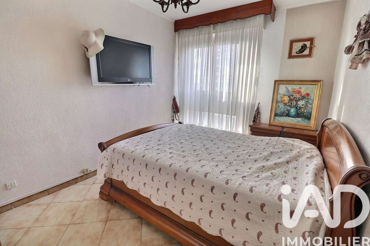 Photo 8 - Appartement à MARSEILLE-12E