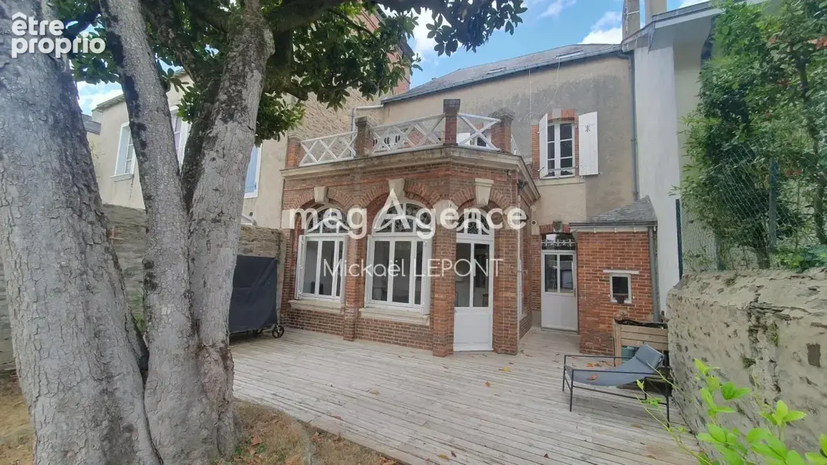 Maison à LAVAL