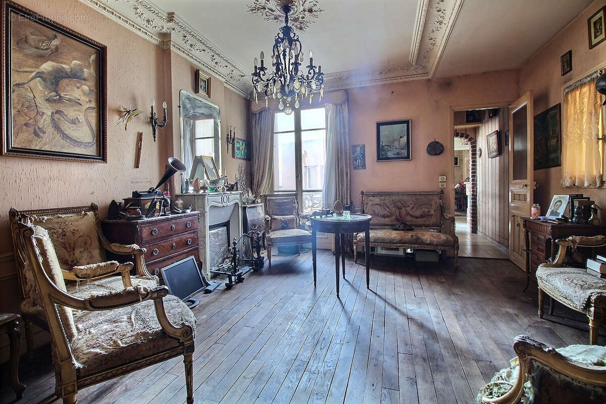Appartement à COLOMBES